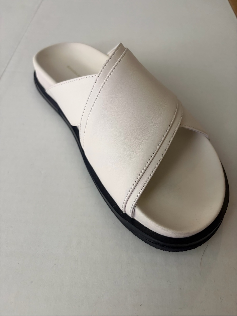 Banana Republic Factory Cream Slide Sandal with Black Sole